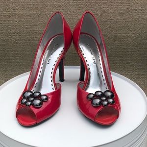 Gianni Bini Pink and Silver Heels